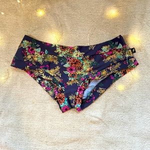 Cleo the Hurricane Gun Metal Hot Pants